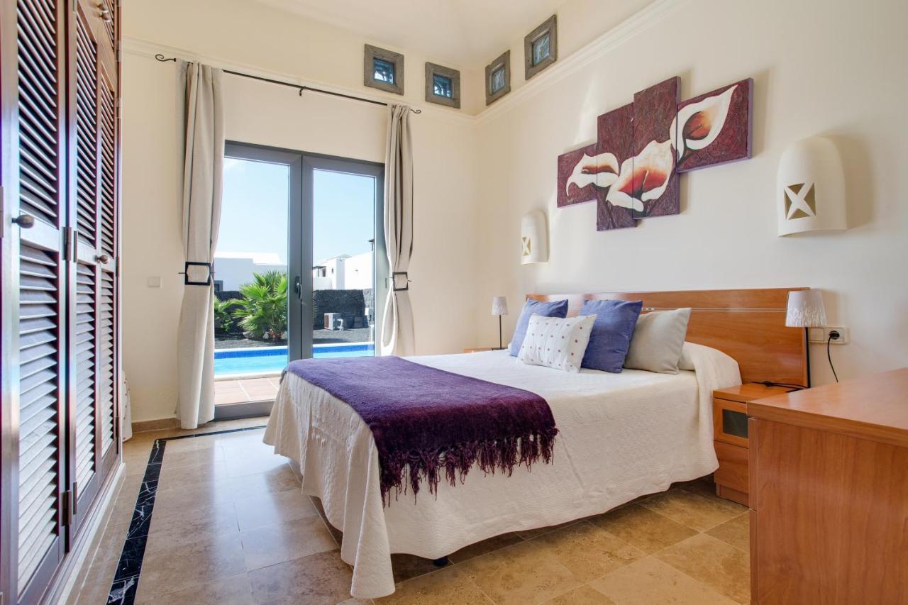 Casa Violeta Villa Playa Blanca  Luaran gambar